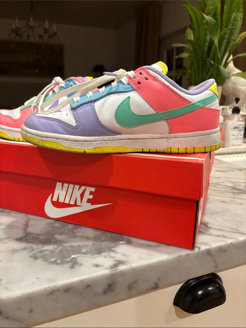 Women’s Nike Dunk Low SE White/Green Glow-Sunset Pulse